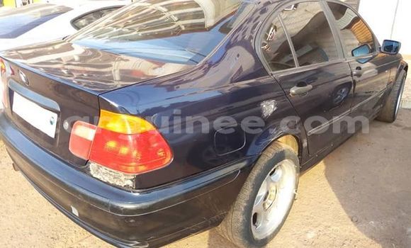 Acheter Occasion Voiture BMW 3–Series Bleu à Conakry, Conakry Acheter Occasion Voiture BMW 3–Series Bleu à Conakry, Conakry