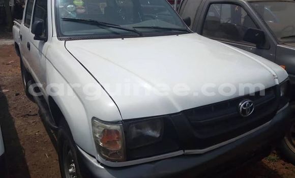 Acheter Occasion Voiture Toyota Hilux Blanc à Conakry, Conakry Acheter Occasion Voiture Toyota Hilux Blanc à Conakry, Conakry