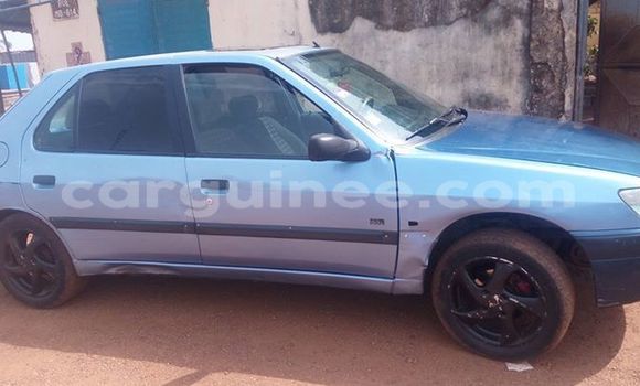 Acheter Occasion Voiture Peugeot 306 Bleu à Conakry, Conakry Acheter Occasion Voiture Peugeot 306 Bleu à Conakry, Conakry
