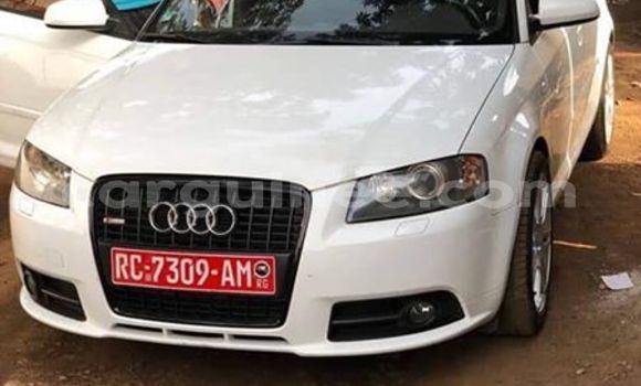 Acheter Occasion Voiture Audi A4 Blanc à Conakry, Conakry Acheter Occasion Voiture Audi A4 Blanc à Conakry, Conakry