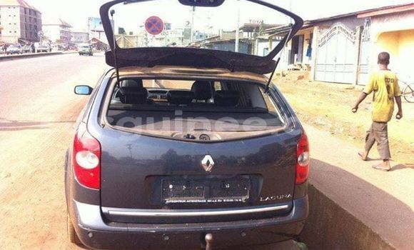 Acheter Occasion Voiture Renault Laguna Noir à Conakry, Conakry Acheter Occasion Voiture Renault Laguna Noir à Conakry, Conakry