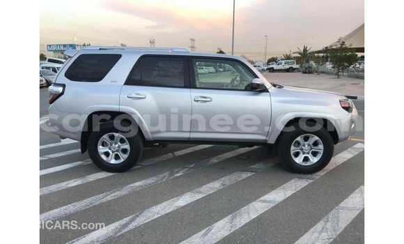 Acheter Import Voiture Toyota 4Runner Autre à Import - Dubai, Conakry Acheter Import Voiture Toyota 4Runner Autre à Import - Dubai, Conakry