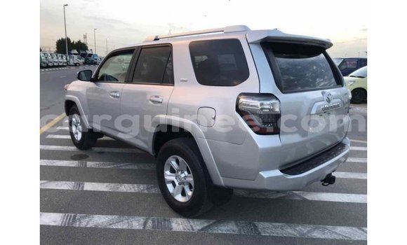 Acheter Import Voiture Toyota 4Runner Autre à Import - Dubai, Conakry Acheter Import Voiture Toyota 4Runner Autre à Import - Dubai, Conakry