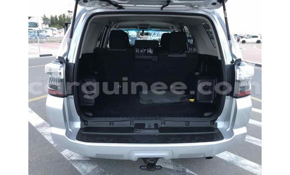Acheter Import Voiture Toyota 4Runner Autre à Import - Dubai, Conakry Acheter Import Voiture Toyota 4Runner Autre à Import - Dubai, Conakry