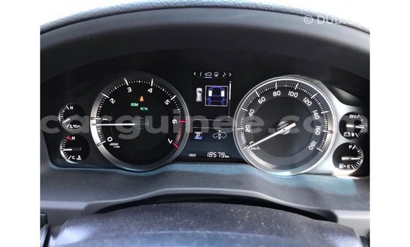 Buy Import Toyota Land Cruiser White Car in Import - Dubai in Conakry Buy Import Toyota Land Cruiser White Car in Import - Dubai in Conakry