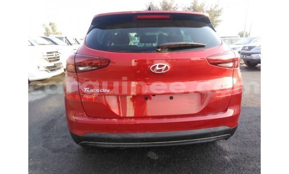 Buy Import Hyundai Tucson Red Car in Import - Dubai in Conakry Buy Import Hyundai Tucson Red Car in Import - Dubai in Conakry