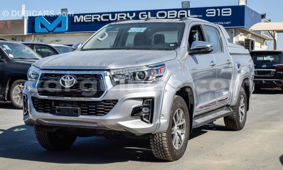 Buy Import Toyota Hilux Other Car in Import - Dubai in Conakry Buy Import Toyota Hilux Other Car in Import - Dubai in Conakry