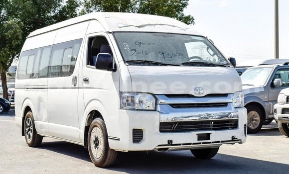 Buy Import Toyota Hiace White Car in Import - Dubai in Conakry Buy Import Toyota Hiace White Car in Import - Dubai in Conakry