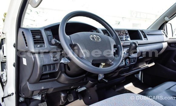 Buy Import Toyota Hiace White Car in Import - Dubai in Conakry Buy Import Toyota Hiace White Car in Import - Dubai in Conakry