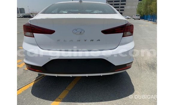 Buy Import Hyundai Elantra White Car in Import - Dubai in Conakry Buy Import Hyundai Elantra White Car in Import - Dubai in Conakry
