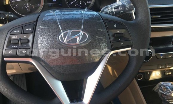 Buy Import Hyundai Tucson White Car in Import - Dubai in Conakry Buy Import Hyundai Tucson White Car in Import - Dubai in Conakry