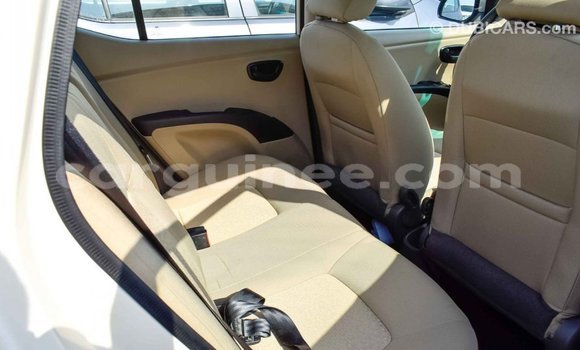 Buy Import Hyundai i10 Beige Car in Import - Dubai in Conakry Buy Import Hyundai i10 Beige Car in Import - Dubai in Conakry