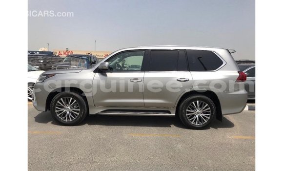 Acheter Import Voiture Lexus LX Autre à Import - Dubai, Conakry Acheter Import Voiture Lexus LX Autre à Import - Dubai, Conakry