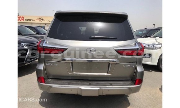 Acheter Import Voiture Lexus LX Autre à Import - Dubai, Conakry Acheter Import Voiture Lexus LX Autre à Import - Dubai, Conakry