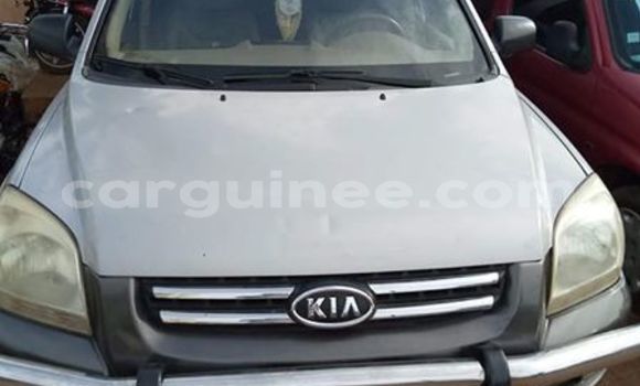 Buy Used Kia Sportage Silver Car in Conakry in Conakry Buy Used Kia Sportage Silver Car in Conakry in Conakry