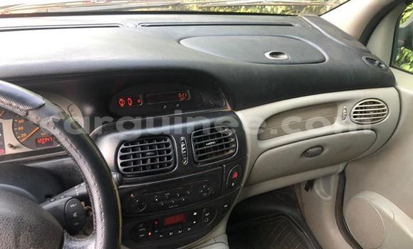 Buy Used Renault Megane Blue Car in Conakry in Conakry Buy Used Renault Megane Blue Car in Conakry in Conakry