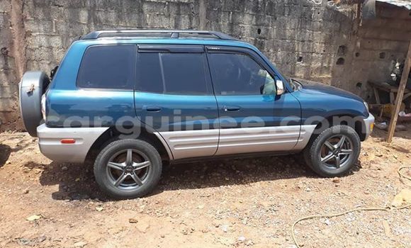 Buy Used Toyota RAV4 Blue Car in Conakry in Conakry Buy Used Toyota RAV4 Blue Car in Conakry in Conakry
