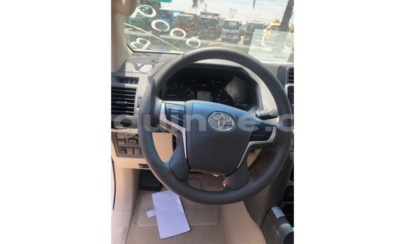 Buy Import Toyota Prado White Car in Import - Dubai in Conakry Buy Import Toyota Prado White Car in Import - Dubai in Conakry
