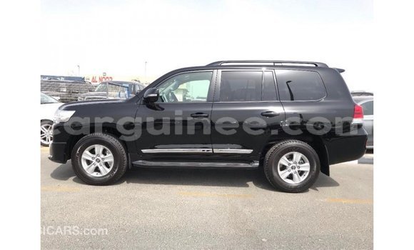 Buy Import Toyota Land Cruiser Black Car in Import - Dubai in Conakry Buy Import Toyota Land Cruiser Black Car in Import - Dubai in Conakry