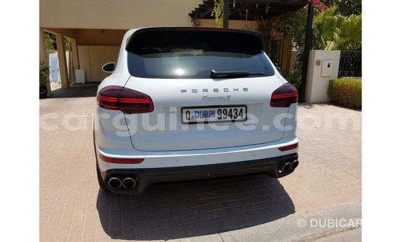 Buy Import Porsche Cayenne White Car in Import - Dubai in Conakry Buy Import Porsche Cayenne White Car in Import - Dubai in Conakry