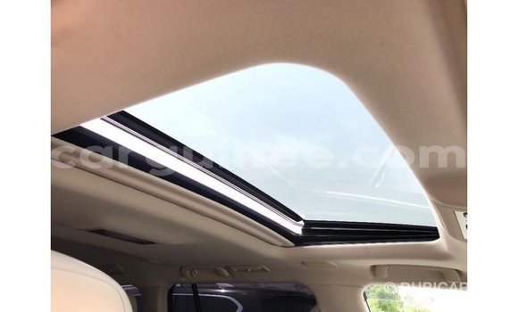 Buy Import Toyota Land Cruiser White Car in Import - Dubai in Conakry Buy Import Toyota Land Cruiser White Car in Import - Dubai in Conakry