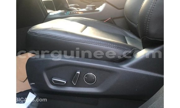 Acheter Import Voiture Ford Explorer Autre à Import - Dubai, Conakry Acheter Import Voiture Ford Explorer Autre à Import - Dubai, Conakry