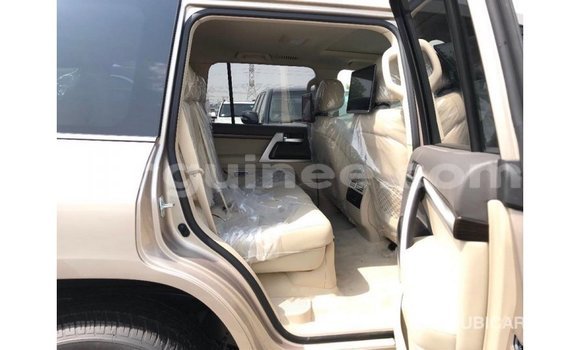 Buy Import Toyota Land Cruiser Other Car in Import - Dubai in Conakry Buy Import Toyota Land Cruiser Other Car in Import - Dubai in Conakry