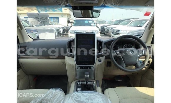 Buy Import Toyota Land Cruiser Other Car in Import - Dubai in Conakry Buy Import Toyota Land Cruiser Other Car in Import - Dubai in Conakry