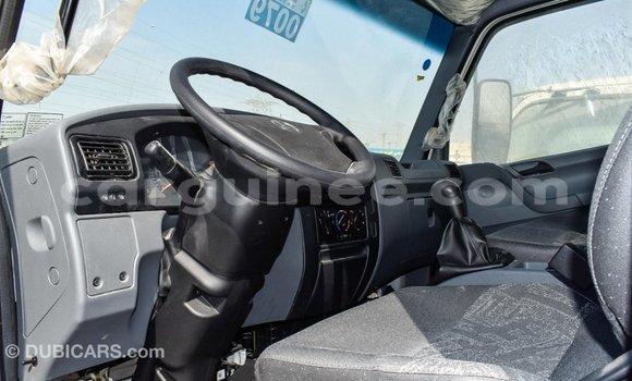 Buy Import Mercedes-Benz 190 White Car in Import - Dubai in Conakry Buy Import Mercedes-Benz 190 White Car in Import - Dubai in Conakry