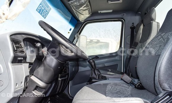 Buy Import Mercedes-Benz 190 White Car in Import - Dubai in Conakry Buy Import Mercedes-Benz 190 White Car in Import - Dubai in Conakry