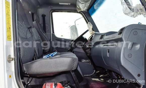 Buy Import Mercedes-Benz 190 White Car in Import - Dubai in Conakry Buy Import Mercedes-Benz 190 White Car in Import - Dubai in Conakry