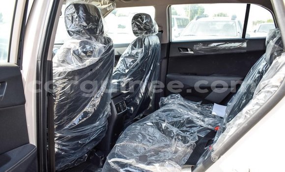 Acheter Import Voiture Hyundai Creta Beige à Import - Dubai, Conakry Acheter Import Voiture Hyundai Creta Beige à Import - Dubai, Conakry