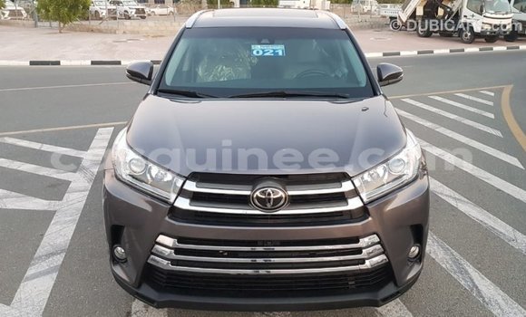 Acheter Import Voiture Toyota Highlander Autre à Import - Dubai, Conakry Acheter Import Voiture Toyota Highlander Autre à Import - Dubai, Conakry