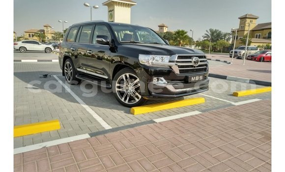 Acheter Import Voiture Toyota Land Cruiser Noir à Import - Dubai, Conakry Acheter Import Voiture Toyota Land Cruiser Noir à Import - Dubai, Conakry