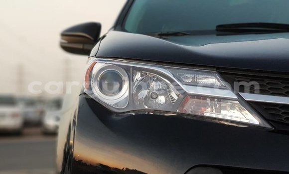 Acheter Import Voiture Toyota 4Runner Noir à Import - Dubai, Conakry Acheter Import Voiture Toyota 4Runner Noir à Import - Dubai, Conakry