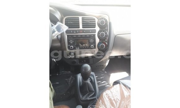 Buy Import Kia Carens White Car in Import - Dubai in Conakry Buy Import Kia Carens White Car in Import - Dubai in Conakry