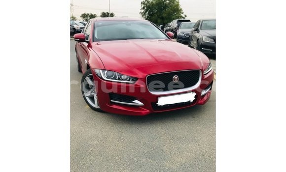 Acheter Import Voiture Jaguar XE Rouge à Import - Dubai, Conakry Acheter Import Voiture Jaguar XE Rouge à Import - Dubai, Conakry