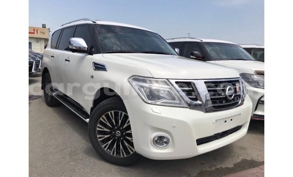 Acheter Import Voiture Nissan Patrol Blanc à Import - Dubai, Conakry Acheter Import Voiture Nissan Patrol Blanc à Import - Dubai, Conakry