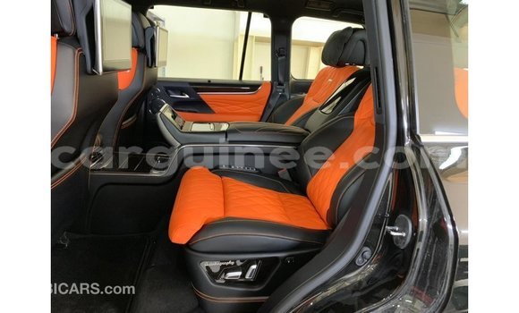 Acheter Import Voiture Lexus LX Noir à Import - Dubai, Conakry Acheter Import Voiture Lexus LX Noir à Import - Dubai, Conakry