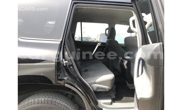 Buy Import Toyota Land Cruiser Black Car in Import - Dubai in Conakry Buy Import Toyota Land Cruiser Black Car in Import - Dubai in Conakry