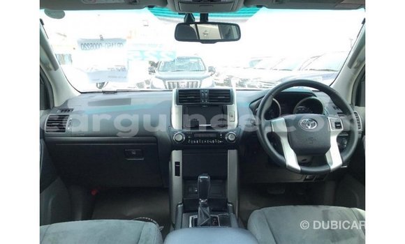 Buy Import Toyota Land Cruiser Black Car in Import - Dubai in Conakry Buy Import Toyota Land Cruiser Black Car in Import - Dubai in Conakry