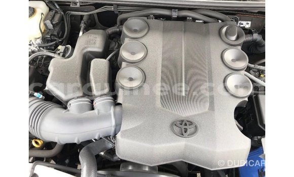 Buy Import Toyota Land Cruiser Black Car in Import - Dubai in Conakry Buy Import Toyota Land Cruiser Black Car in Import - Dubai in Conakry