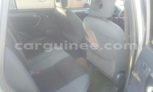Buy Used Toyota RAV4 Silver Car in Conakry in Conakry Buy Used Toyota RAV4 Silver Car in Conakry in Conakry