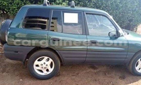 Buy Used Toyota RAV4 Green Car in Conakry in Conakry Buy Used Toyota RAV4 Green Car in Conakry in Conakry