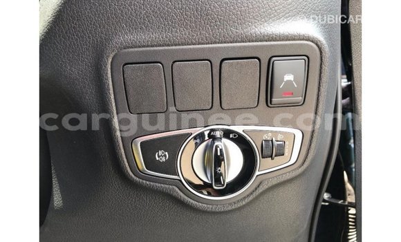 Acheter Import Voiture Mercedes-Benz 250 Bleu à Import - Dubai, Conakry Acheter Import Voiture Mercedes-Benz 250 Bleu à Import - Dubai, Conakry