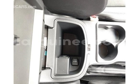 Acheter Import Voiture Mercedes-Benz 250 Bleu à Import - Dubai, Conakry Acheter Import Voiture Mercedes-Benz 250 Bleu à Import - Dubai, Conakry