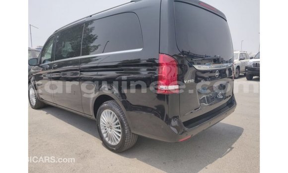 Buy Import Mercedes-Benz 250 Black Car in Import - Dubai in Conakry Buy Import Mercedes-Benz 250 Black Car in Import - Dubai in Conakry