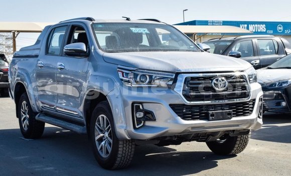 Buy Import Toyota Hilux Other Car in Import - Dubai in Conakry Buy Import Toyota Hilux Other Car in Import - Dubai in Conakry
