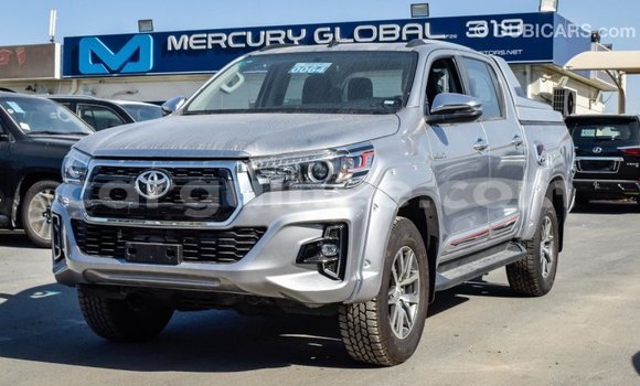 Buy Import Toyota Hilux Other Car in Import - Dubai in Conakry Buy Import Toyota Hilux Other Car in Import - Dubai in Conakry