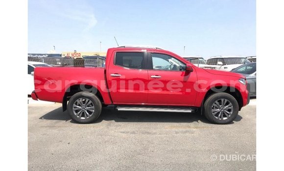 Acheter Import Voiture Mercedes-Benz 250 Rouge à Import - Dubai, Conakry Acheter Import Voiture Mercedes-Benz 250 Rouge à Import - Dubai, Conakry